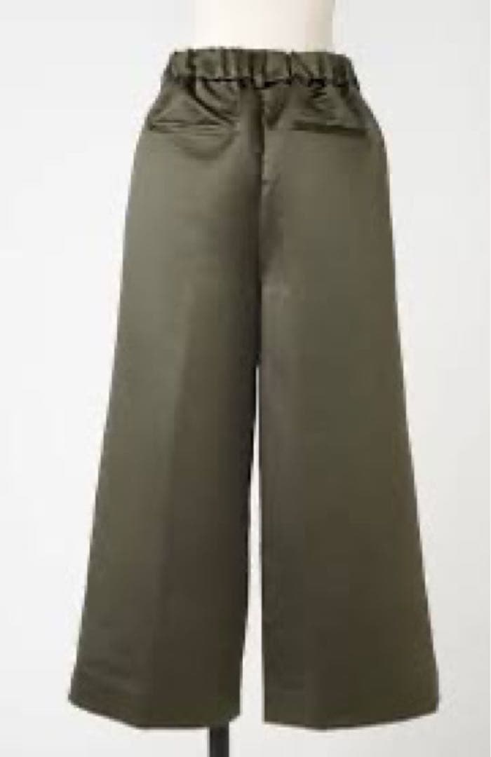 Rose様専用Heve オリーブグリーン ガウチョパンツ タック入り