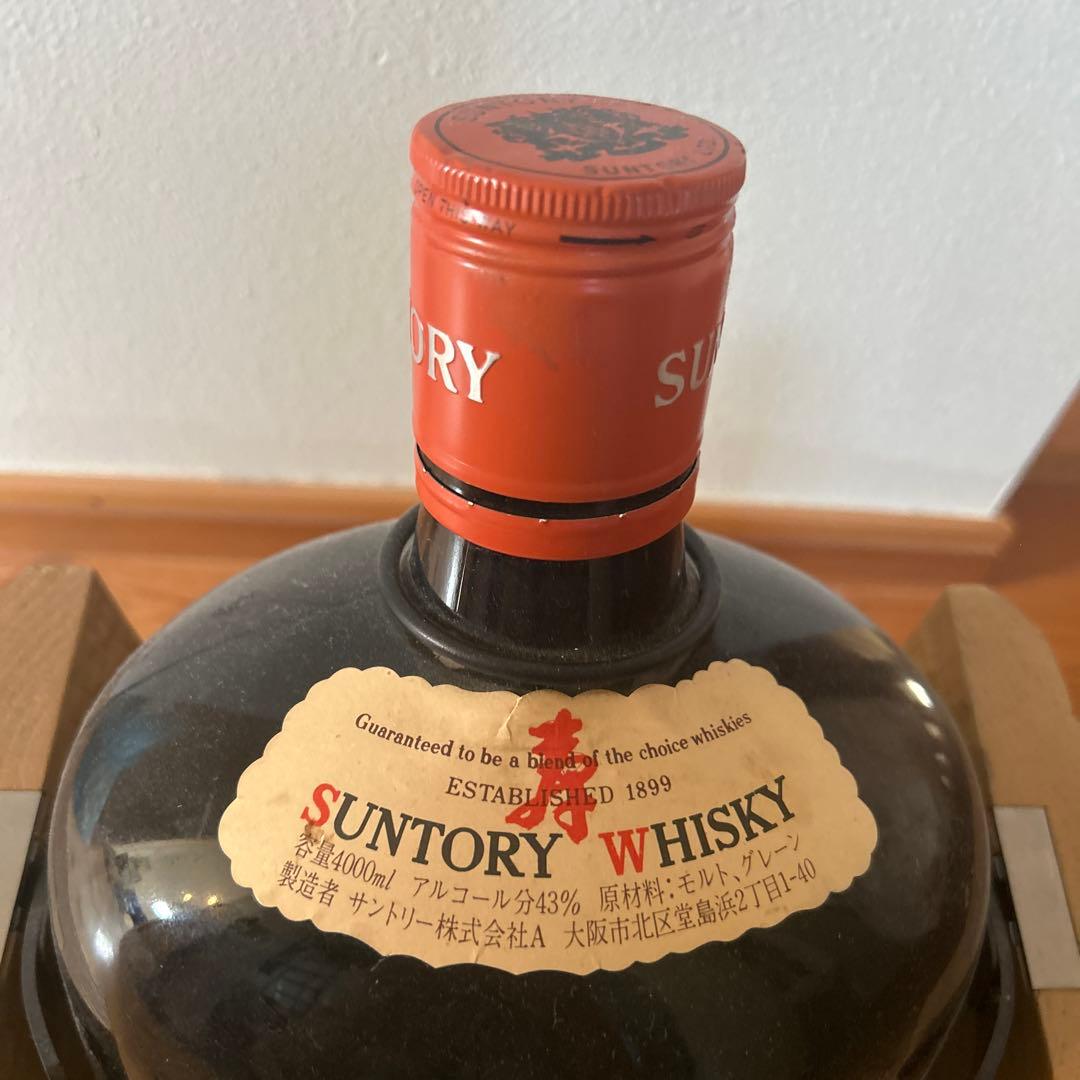 空瓶 Suntory Old Whisky 4000ml 木製スタンド付きの通販はau PAY