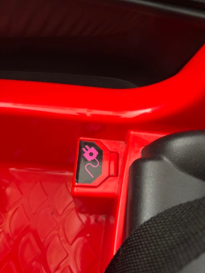 子供用 電動自動車 メルセデス・ベンツ AMG GT 赤