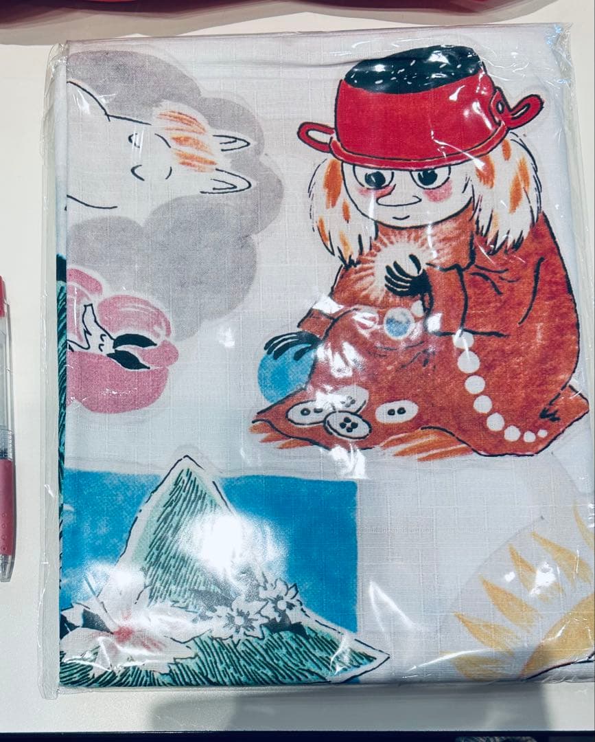 マルチクロス トーベとムーミン展 80周年 東京 六本木 ヤンソン 自画像