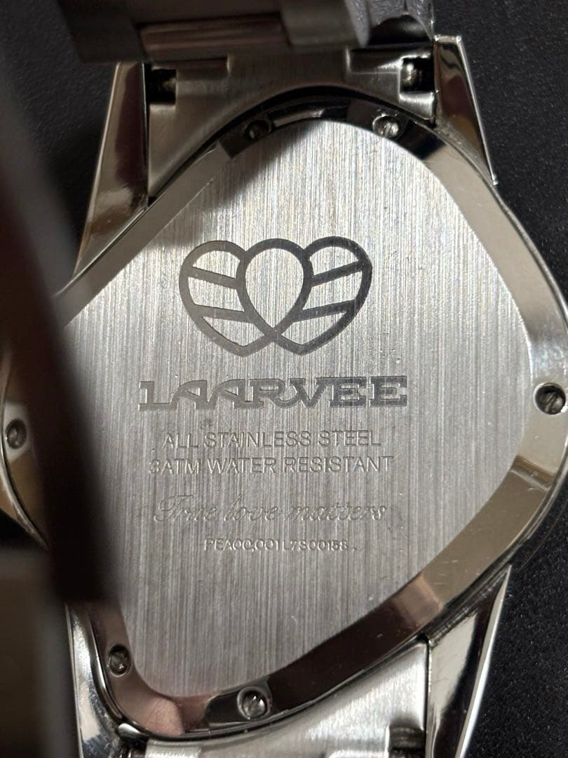 LAARVEE PEA001 ブラック