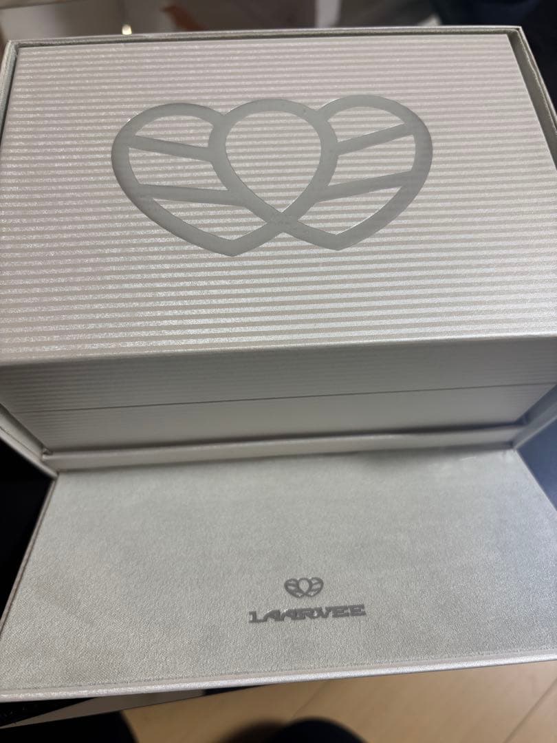 LAARVEE PEA001 ブラック