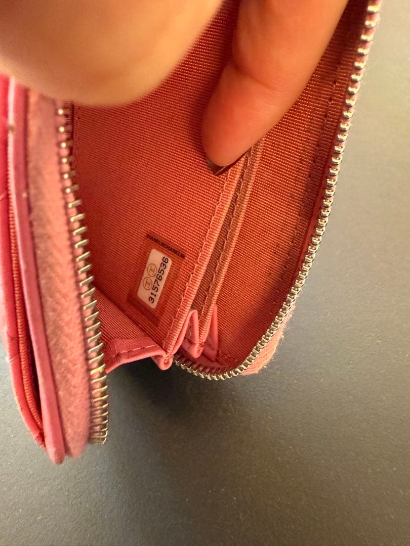 CHANEL ピンク キルティング ケース