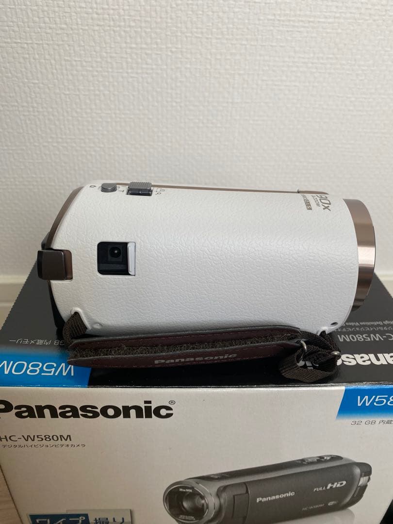 パナソニック　デジタルハイビジョンビデオカメラ　HC-W580M
