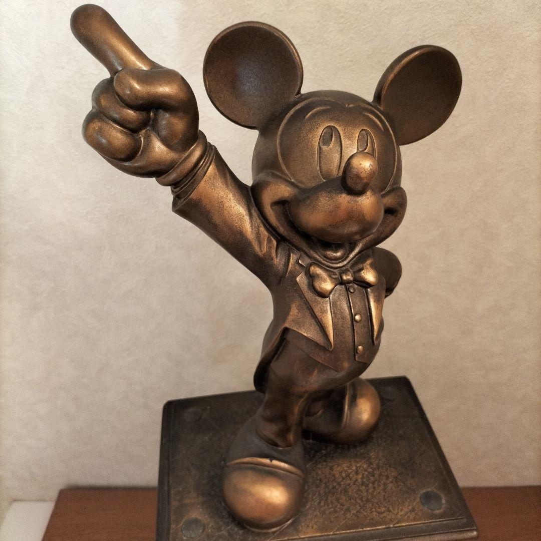 1 / 6 世界1000体限定ミッキーマウス特大 ブロンズ像高さ52cm