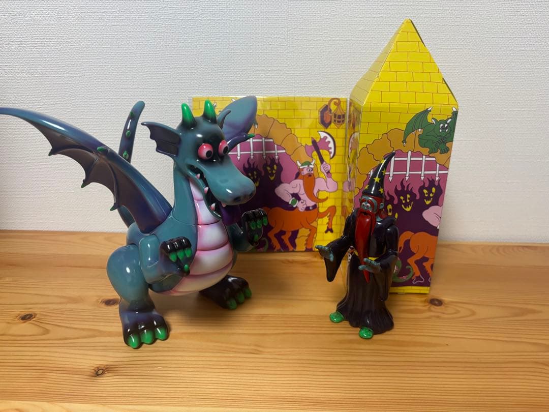 【激レア100体限定】山崎若菜 ドラゴン 魔法使い ゾンビカラー ソフビ