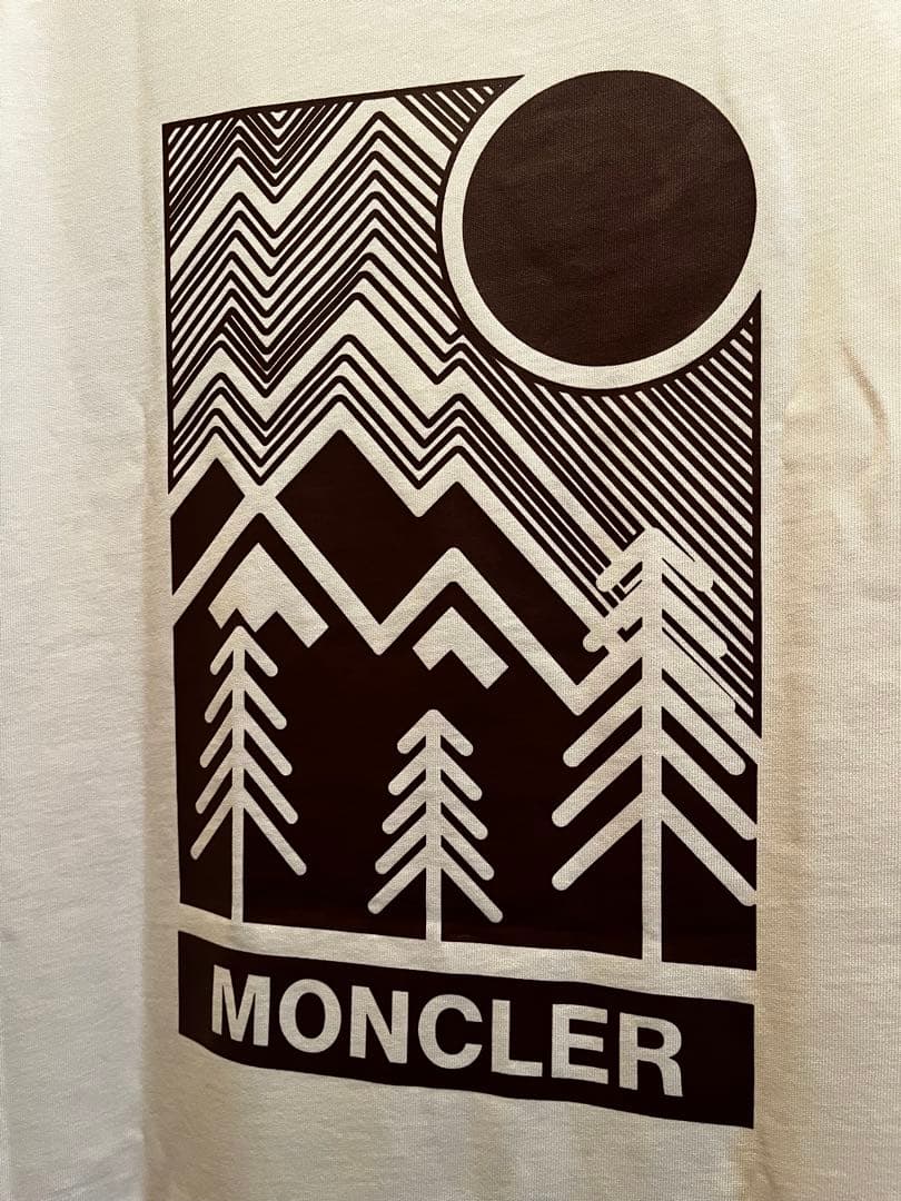 MONCLER アイボリー Tシャツ BEYOND PERFORMANCE ホワイトアイボリー T