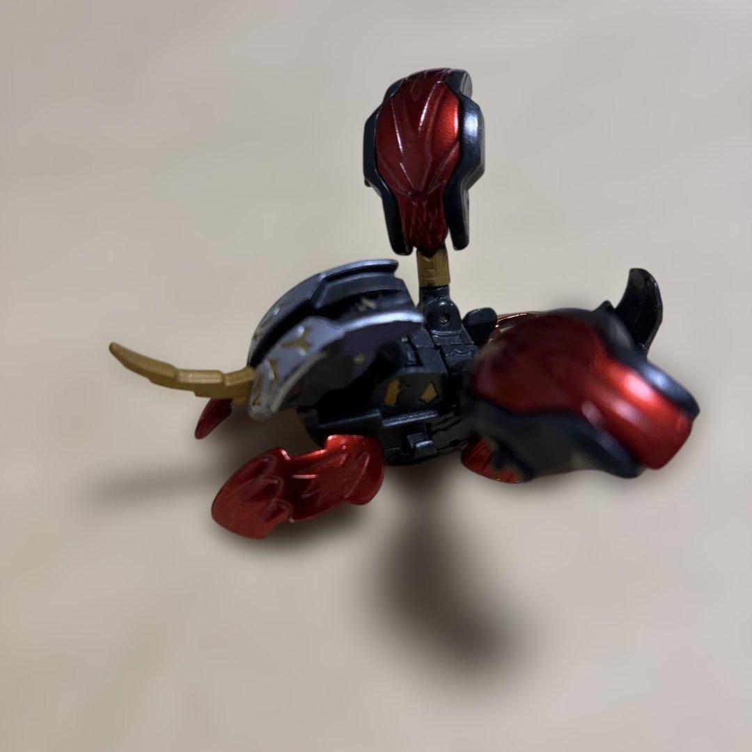 超絶レア 爆丸 統タヴァネル 変異(キメラ)ver. - メルカリ