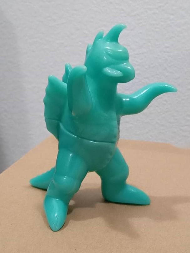 u.s.toys ビル箱怪獣シリーズ ガイガン 蓄光 ゆ～えすポケットミニソフビ