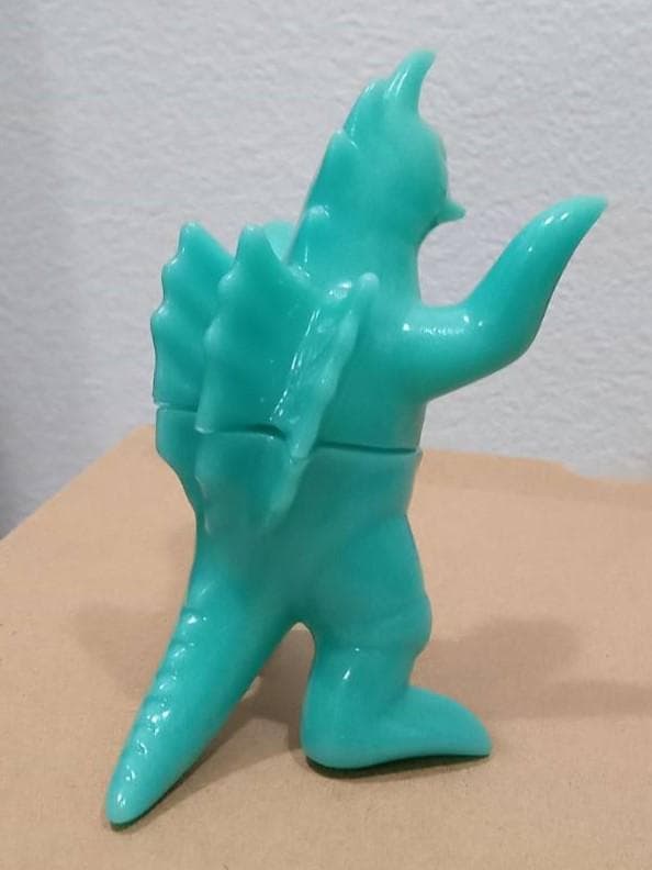 u.s.toys ビル箱怪獣シリーズ ガイガン 蓄光 ゆ～えすポケットミニソフビ