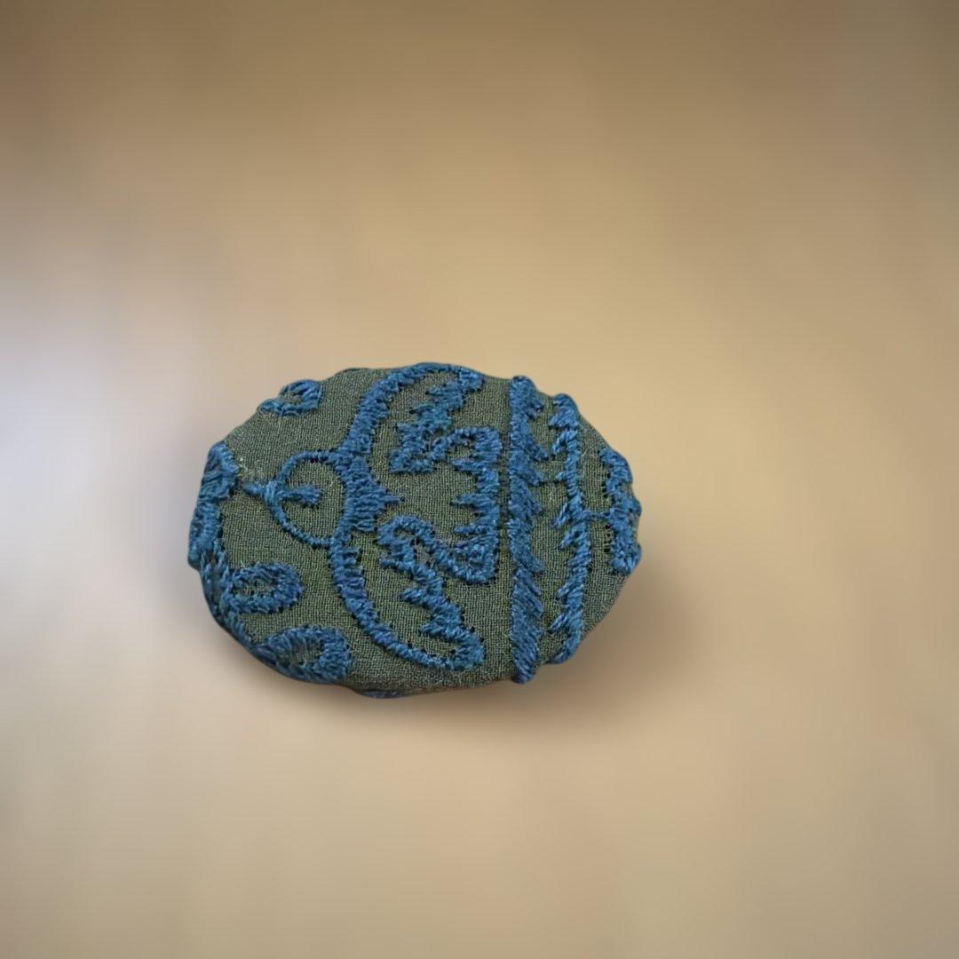 ミナペルホネン サンキューベリーバッジ - メルカリ