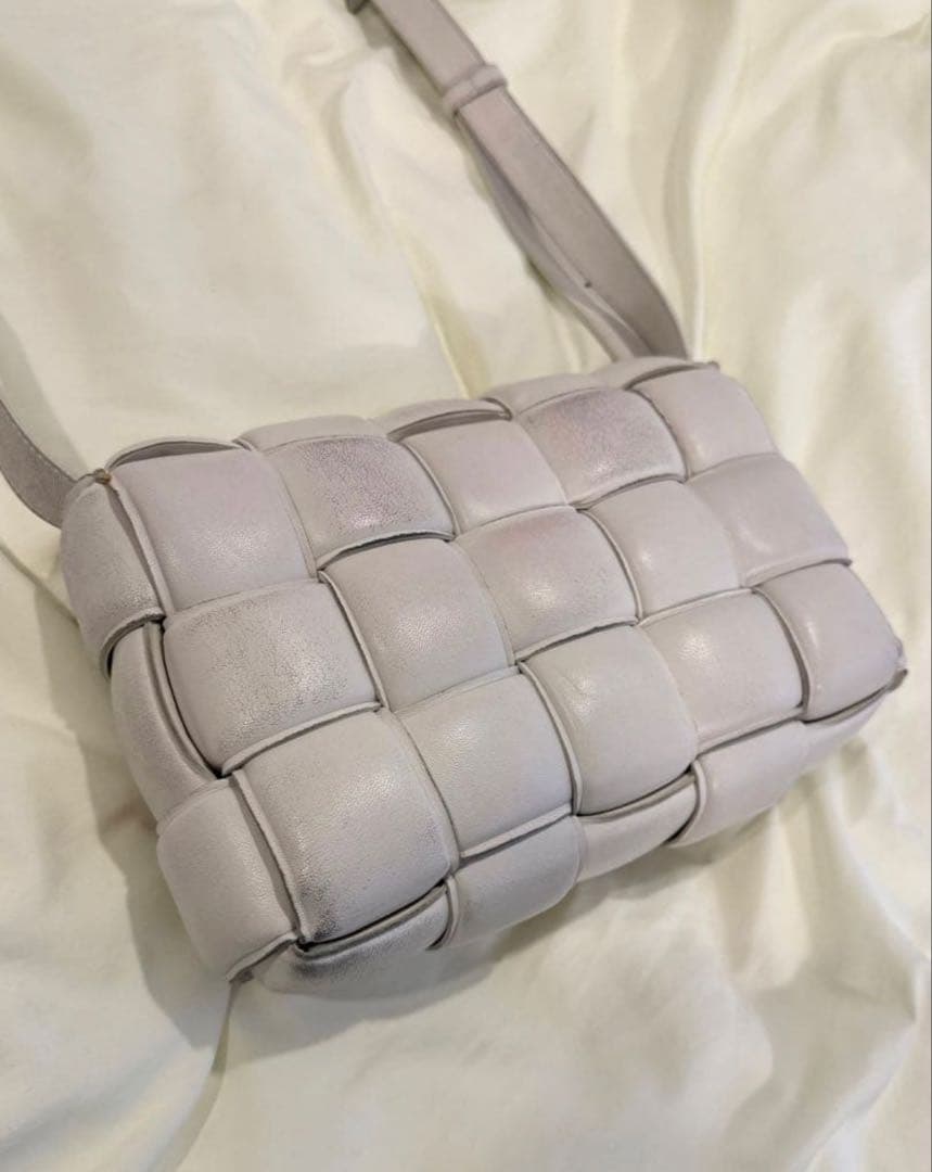 BOTTEGA VENETA ボッテガヴェネタ パデットカセット