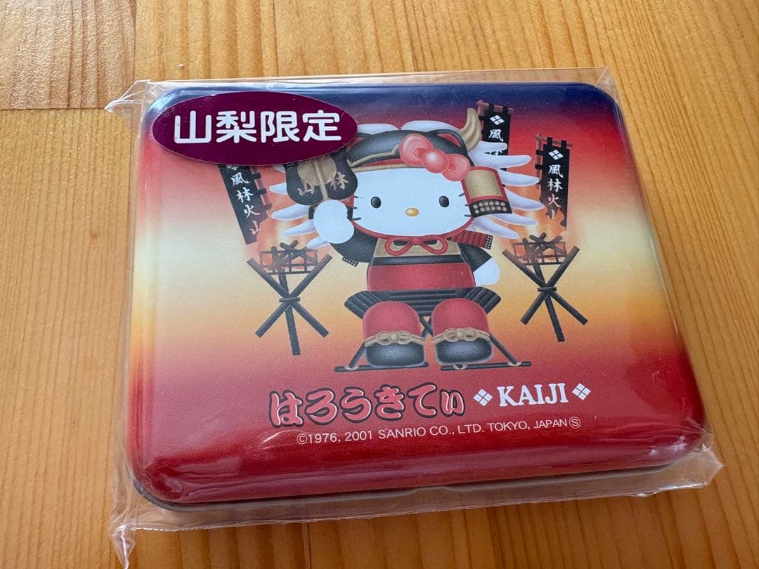 ハローキティ 武田信玄　缶入りメモ ご当地　山梨限定　レトロ 激レア◎山梨限定◎武田信玄風林火山キティ◎ダイカットメモ - メルカリ
