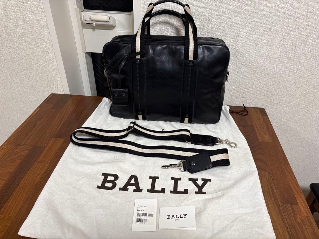 BALLY バリー ブリーフケース ビジネスバッグ ストライプ 本革 黒