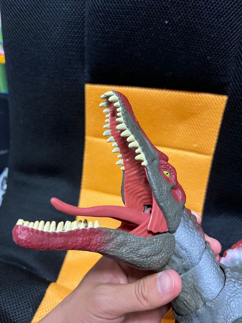 マテル　ジュラシックワールド レガシー スピノサウルス レアカラー版