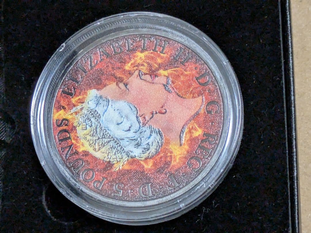 ロイヤルチューダー燃えるライオン2オンス純銀