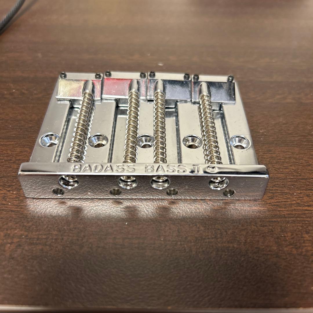 希少 LEO QUAN BADASSBASSII