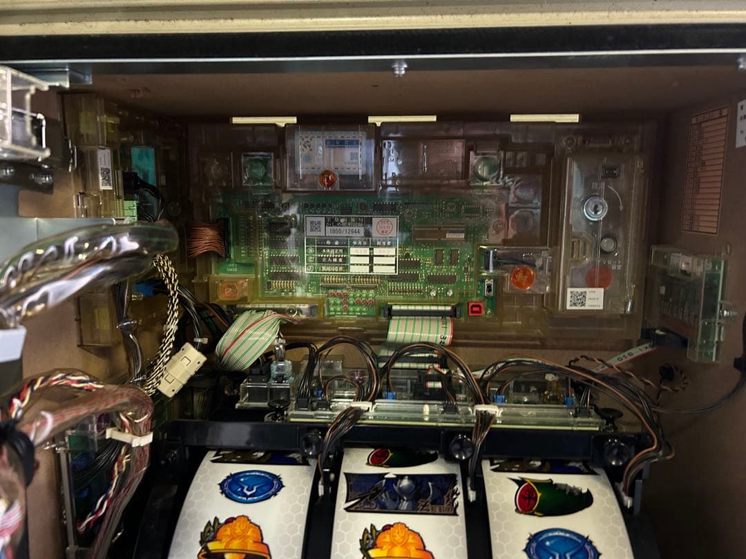 コードギアスR2 C.Cver コイン使用機 パチスロ 実機 5号機 2025年最新