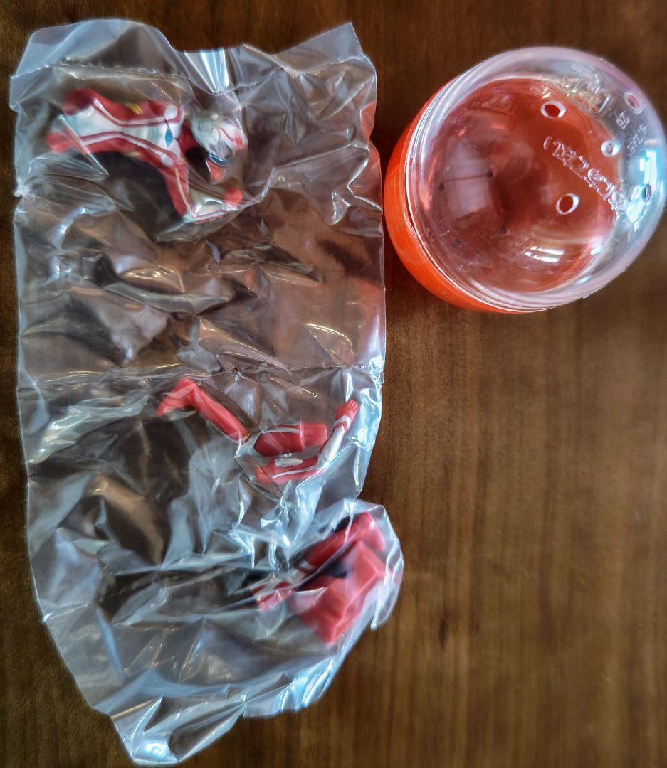 ウルトラマン】ガチャポン5種 DIGITALGRADE他の通販はau PAY