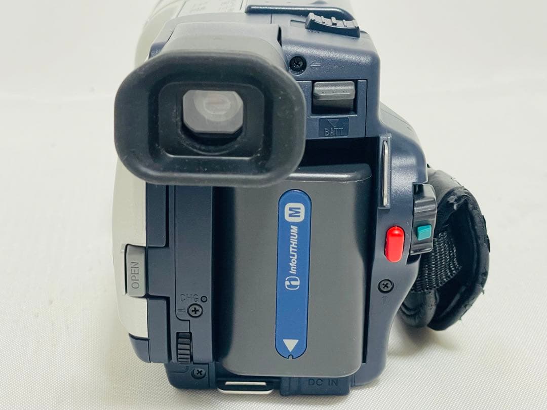 動作品　SONY Video8 Handycam CCD-TRV106