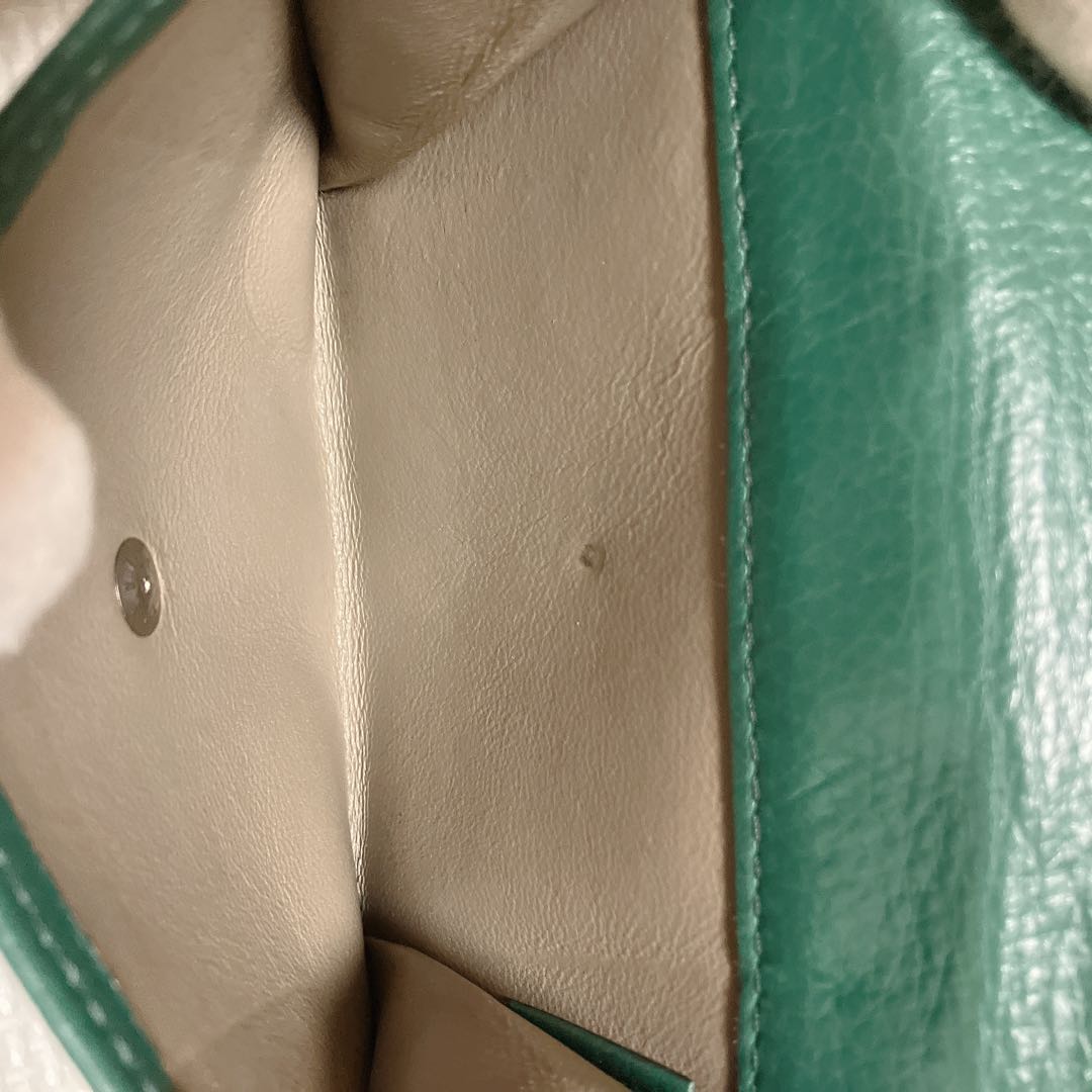 極美品HIROFU ヒロフ　〝H〟ロゴ　レザー二つ折り財布　センプレ　グリーン