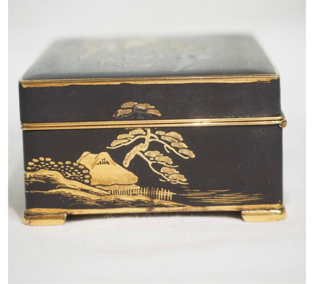 送料無料　明治期名工　藤井美豊作　金象嵌山水富士山図小箱 内金鍍金　木箱付