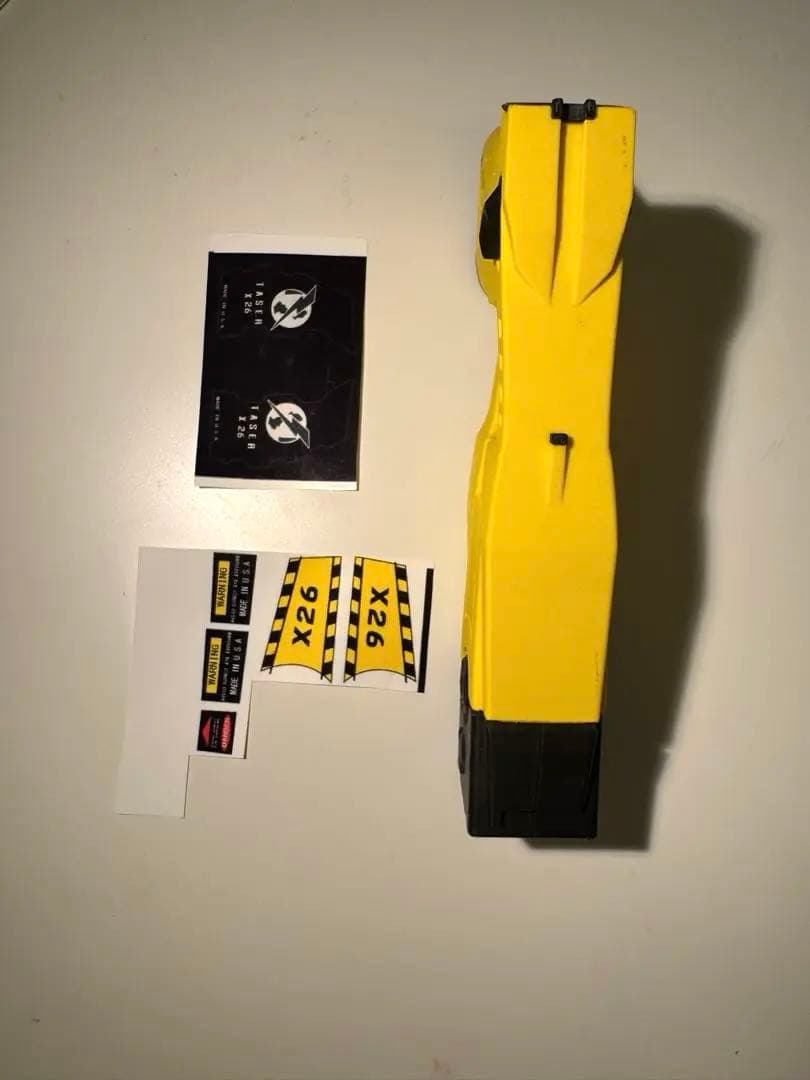 レプリカ X26 テーザー & ホルスター