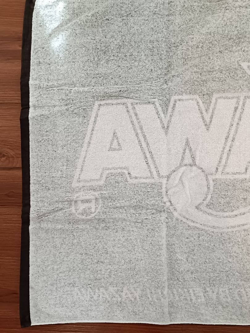 【新品未使用】矢沢永吉スペシャルビーチタオル　SBT （ロゴ）紫 旧サイズ