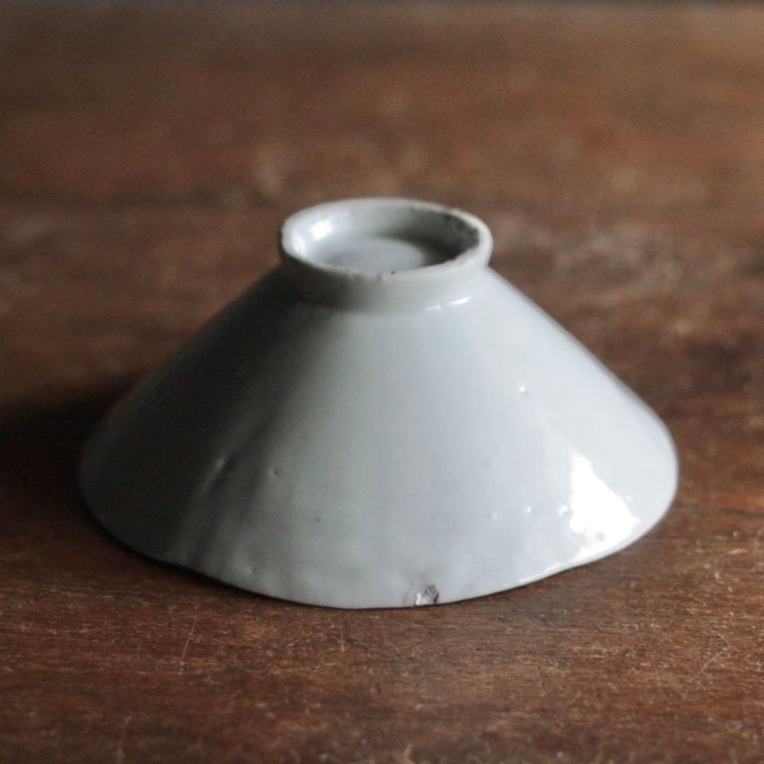 古伊万里 白磁 陽刻 茶碗 茶道具 古美術 古道具 アンティーク