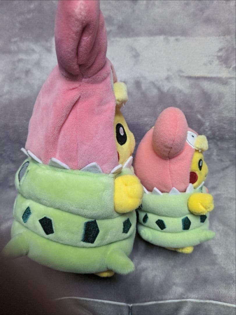 ポケモンセンター限定 メガヤドランのポンチョを着たピカチュウ マスコット