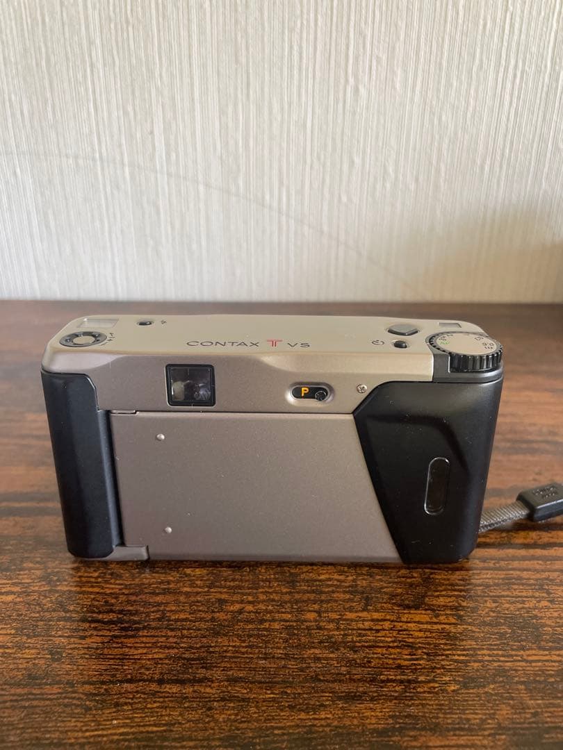 CONTAX TVS シルバー コンパクトフィルムカメラ
