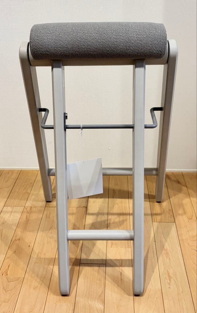 【未使用】TITTO フォールディングハイスツール　グレー