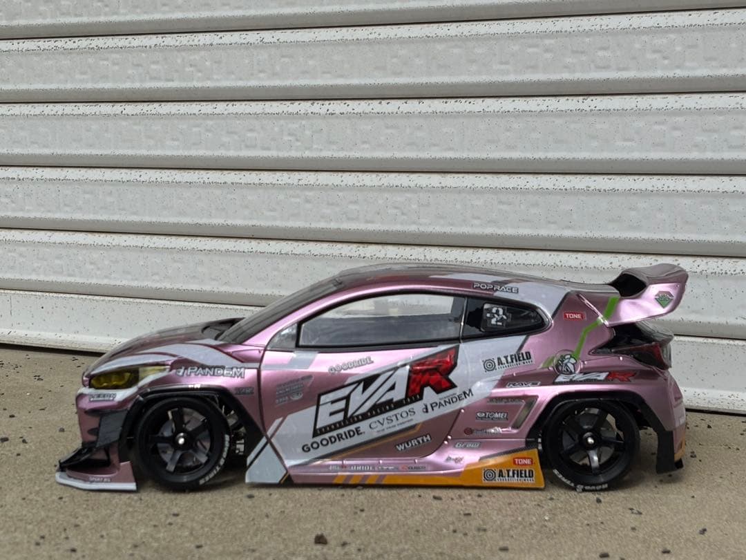 ラジドリボディ アディクション　grヤリス エヴァンゲリオン仕様　塗装済未走行