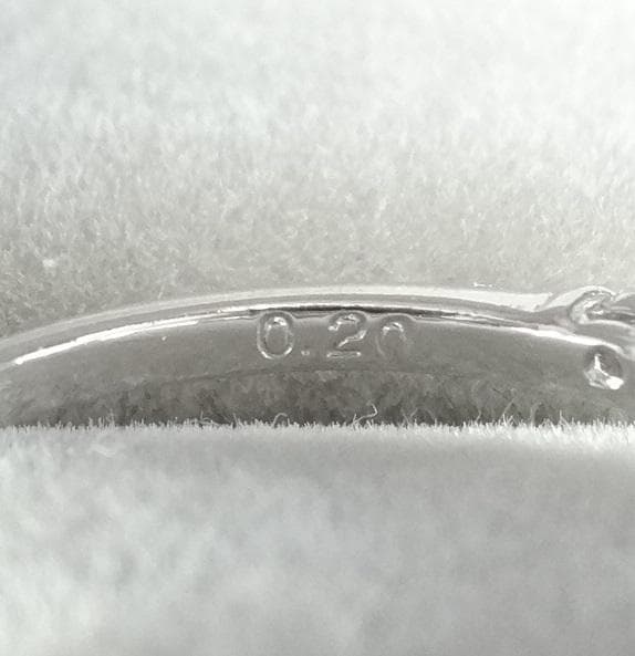 0.20ct　ダイヤモンド　ハーフエタニティ　リング　プラチナ