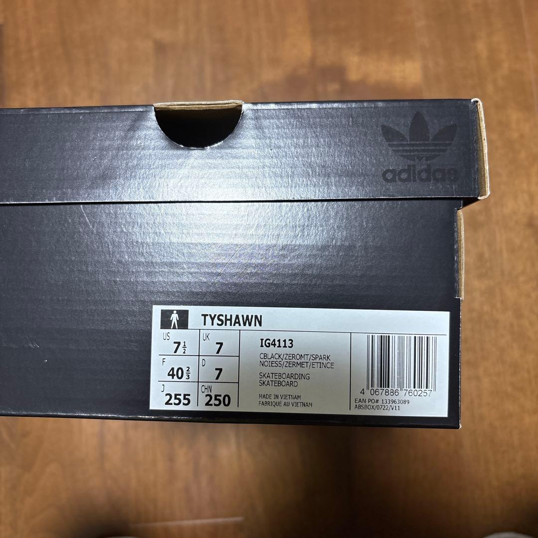 adidas Tyshawn スニーカー 25.5