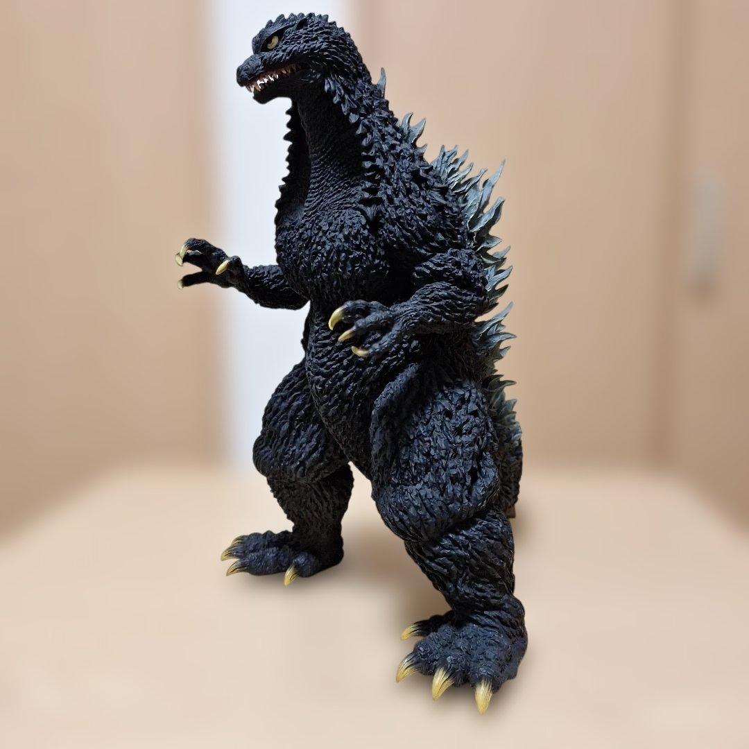 東宝30cmシリーズ酒井ゆうじ造形コレクションゴジラ2002嵐の中の攻防再販版
