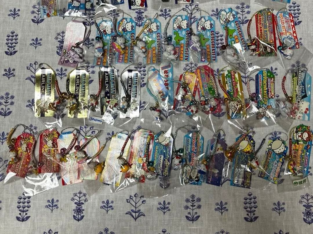 ご当地キティ☆空港限定 根付け ストラップ バラ売り不可