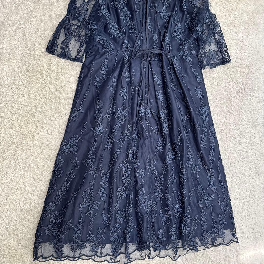 極美品 niana 刺繍レース バックリボン パーティードレス 二次会 4L