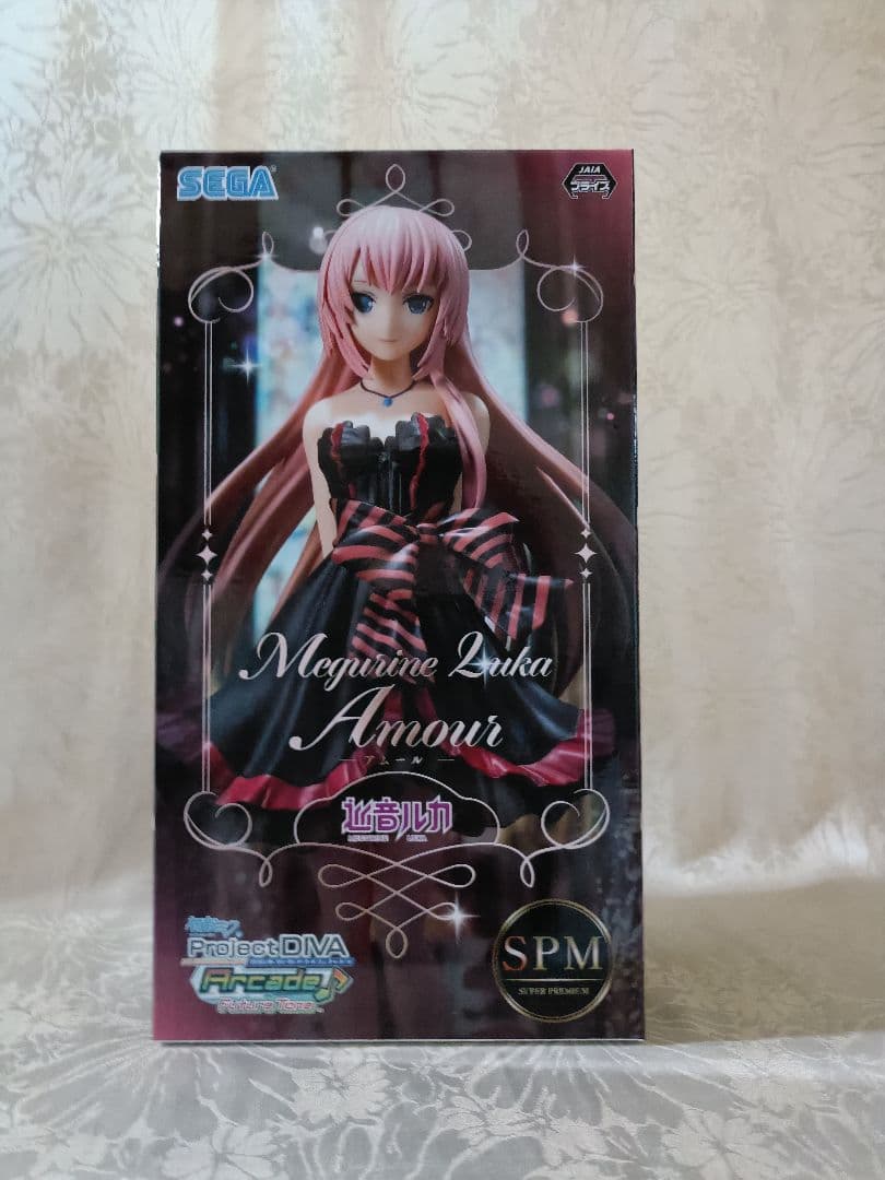 初音ミク　誰もいないセカイの初音ミク　カイト　巡音ルカ　フィギュア