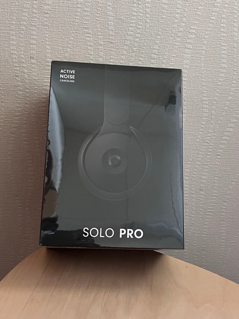 Beats SOLO PRO ワイヤレスノイズキャンセリングヘッドホン ブラック