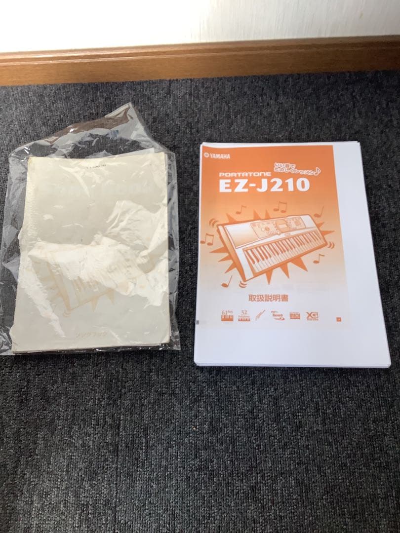 YAMAHA ヤマハ EZ-J210 ポータトーン 中古品　キーボード