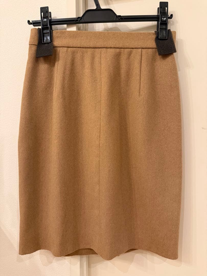 なおMAXMARAマックスマーラ　キャメル100%ミディ丈スカート美品