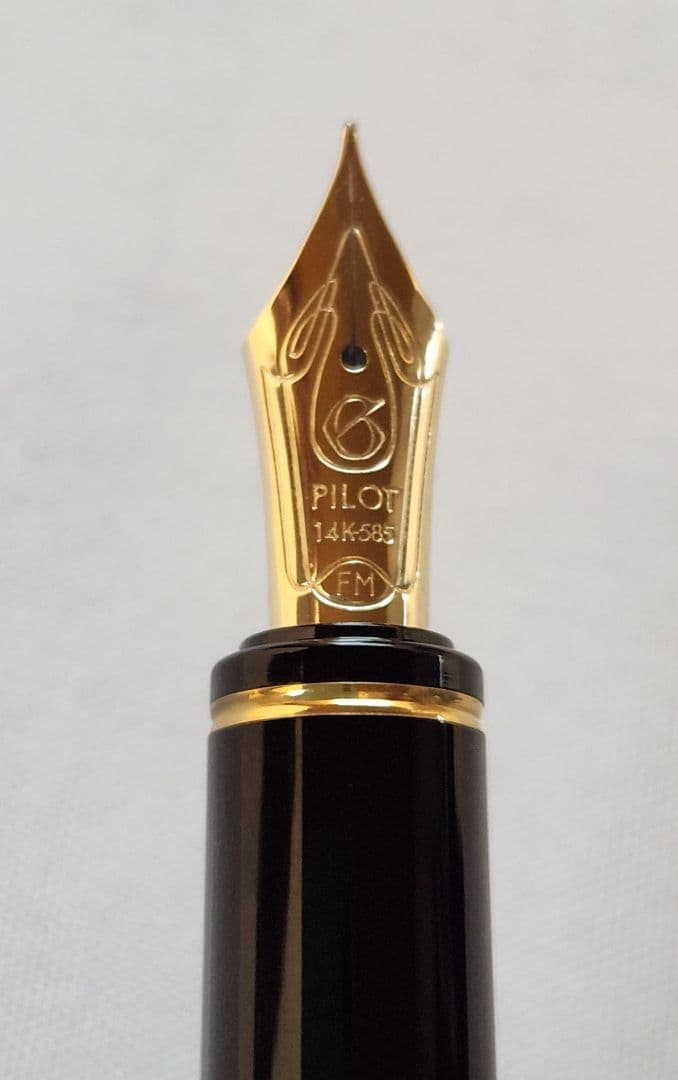 【新品・未使用】PILOT グランセ 万年筆 14金ペン先 FM (中細字)