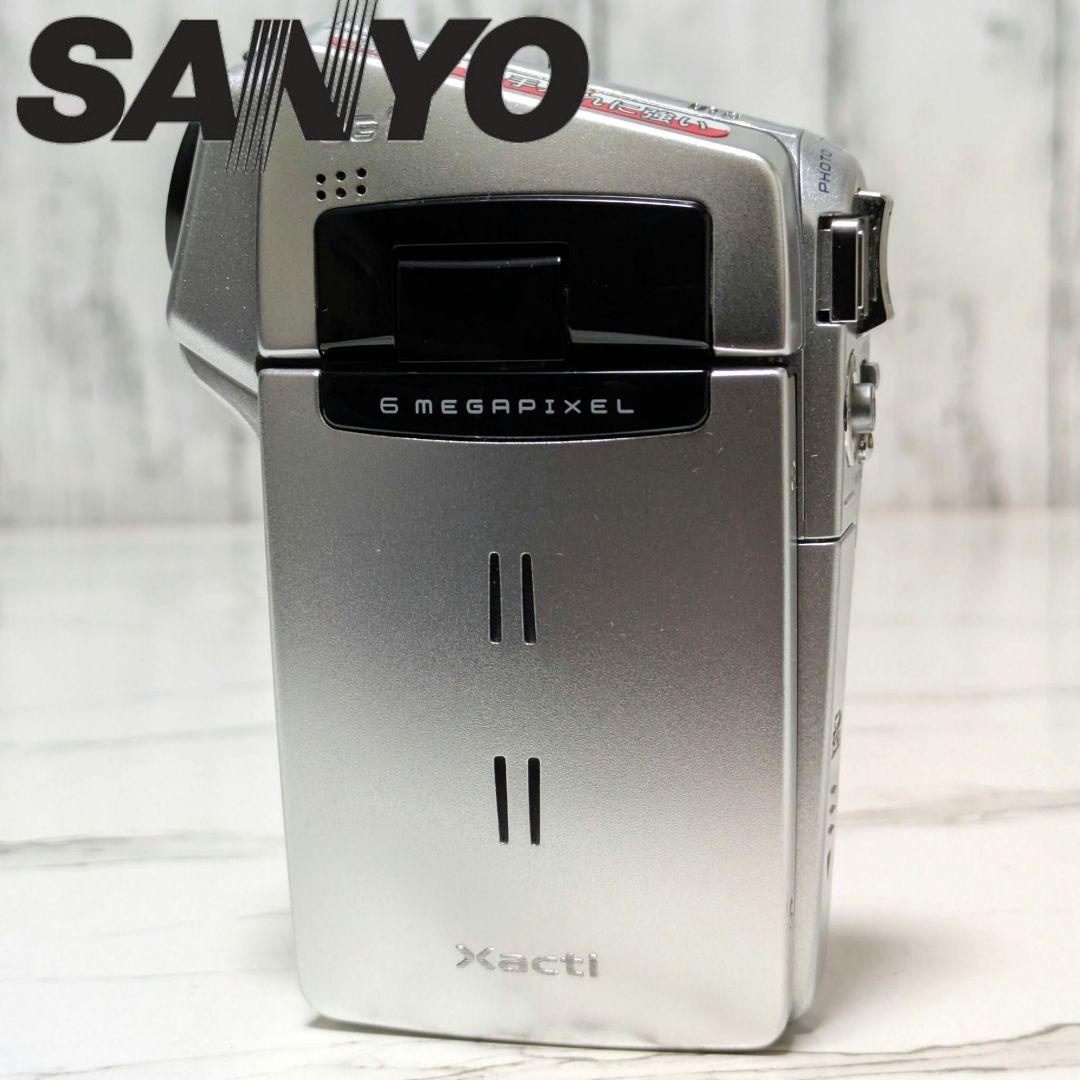 SANYO Xacti DMX-CG6 - メルカリ