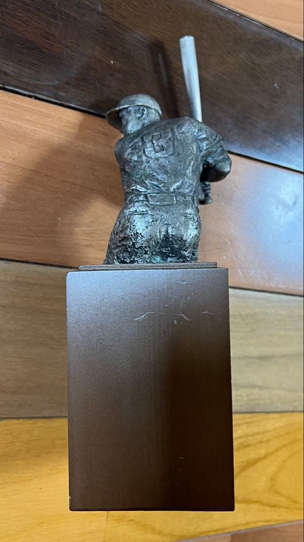 希少 長嶋茂雄 引退記念 ブロンズ像 - メルカリ