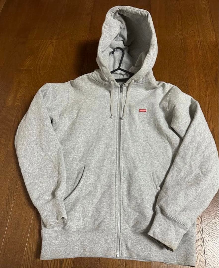 【Mサイズ】シュプリームsupremeスモールボックスロゴ　ジップパーカー