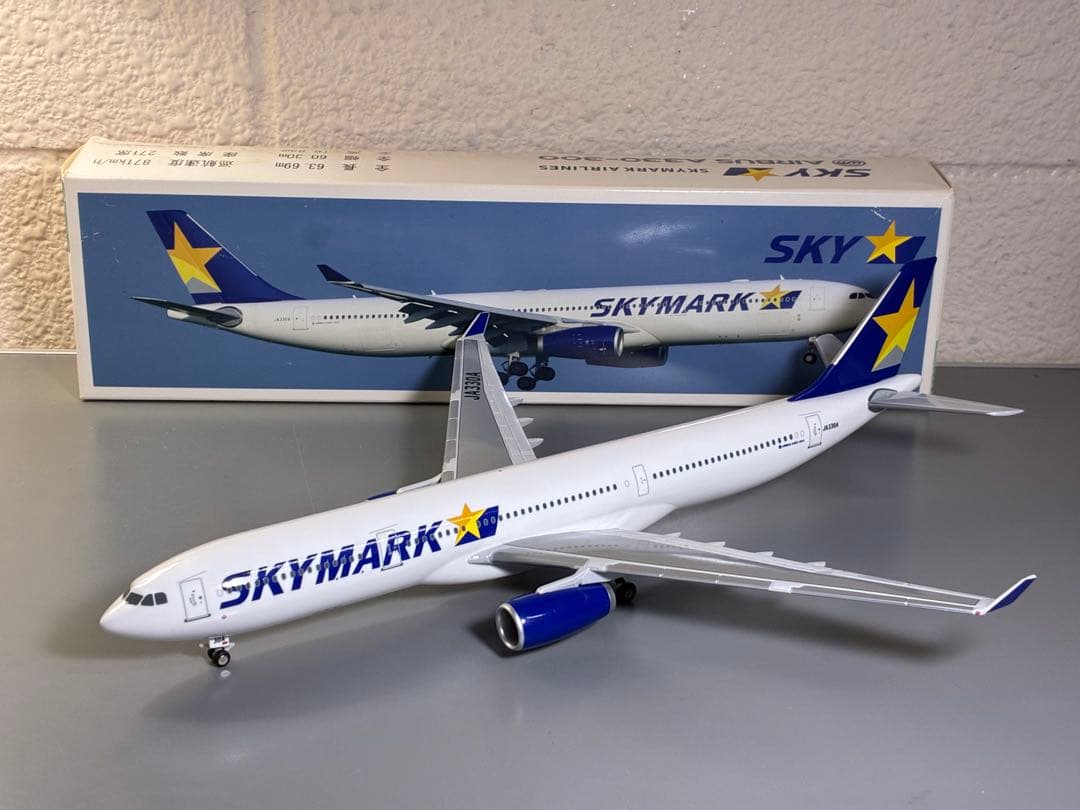 ANA モデルプレーン B777-300ER JA784A（絶版モデル）