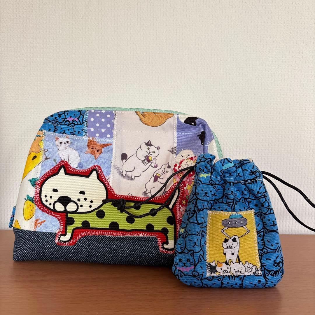 感謝価格　SALE 猫柄　巾着袋　人気　小物入れ　おやつ入れ　ハンドメイド