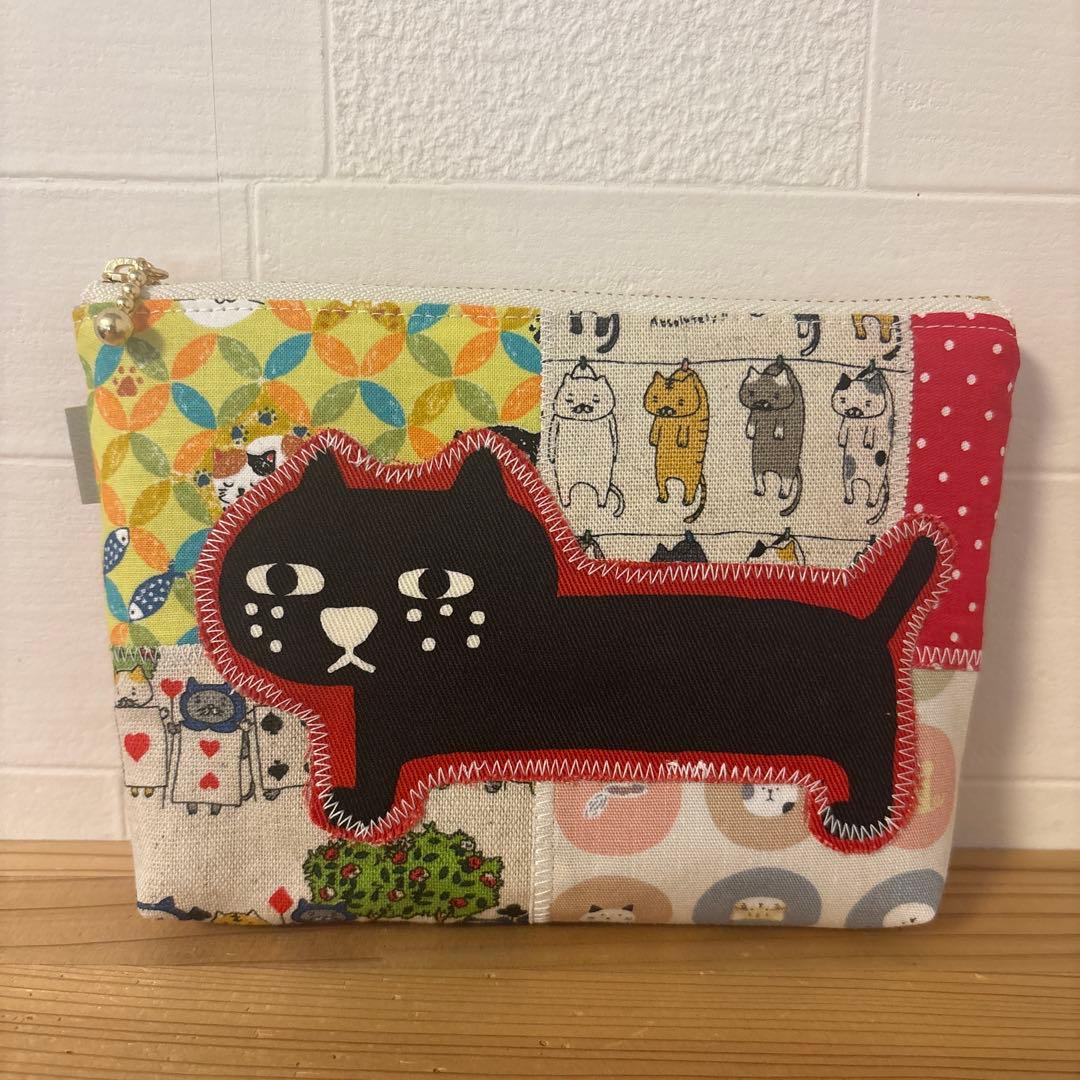 感謝価格　SALE 猫柄　巾着袋　人気　小物入れ　おやつ入れ　ハンドメイド
