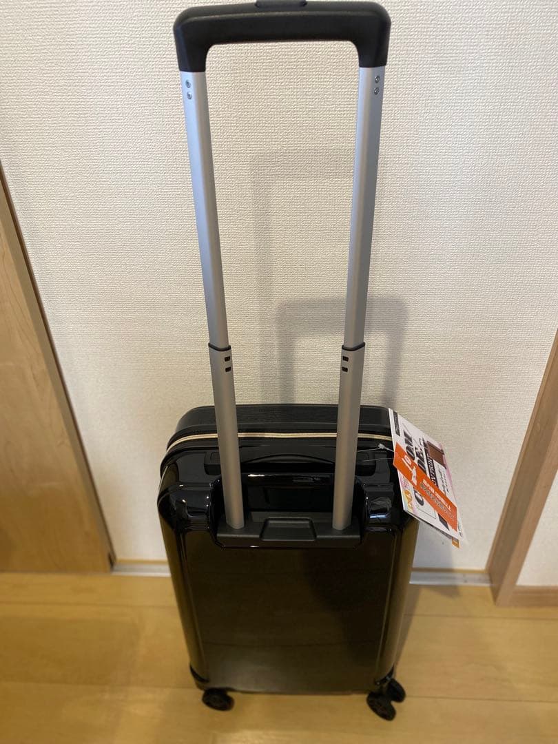 ブルーロック！アリナミンコラボキャンペーンキャリーケース。懸賞当選！